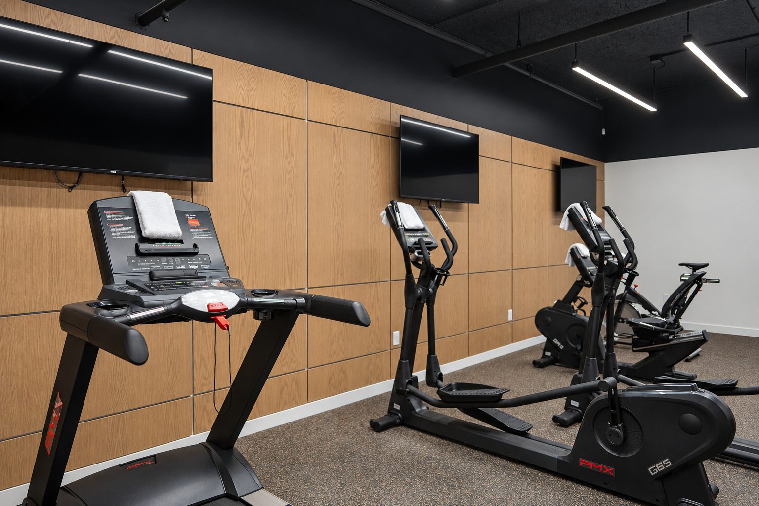 The fitness facility at Aiden Kansas City Downtown