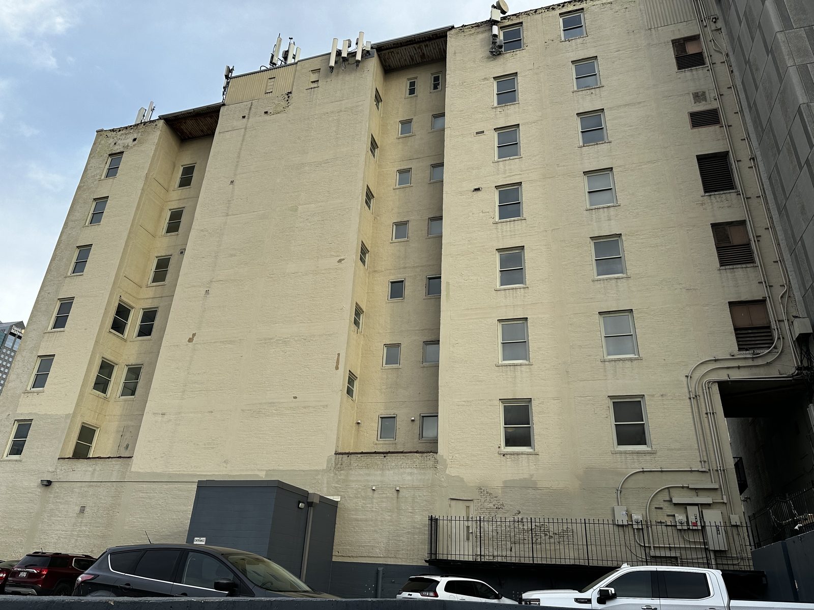 405 E 13th Street before the Aiden Hotel conversion